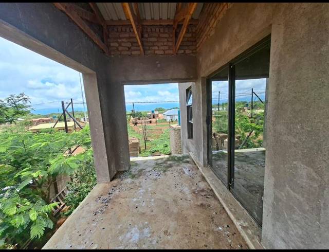 3 BEDROOM HOUSE FOR SALE IN MADOMBIDZHA